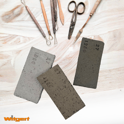 27 Black Stone grov skulpturlera